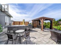 10 Henry Ball Court, Oro Medonte, ON L3V8N7 Photo 17
