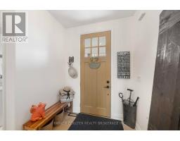 10 Henry Ball Court, Oro Medonte, ON L3V8N7 Photo 30