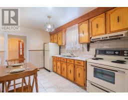16 Rochdale Avenue, Toronto, ON M6E1X2 Photo 12