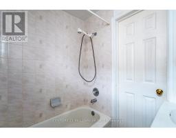 16 Rochdale Avenue, Toronto, ON M6E1X2 Photo 20