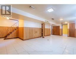 16 Rochdale Avenue, Toronto, ON M6E1X2 Photo 22