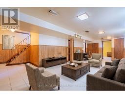 16 Rochdale Avenue, Toronto, ON M6E1X2 Photo 23