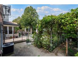 16 Rochdale Avenue, Toronto, ON M6E1X2 Photo 34