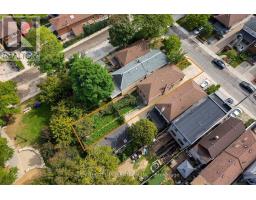 16 Rochdale Avenue, Toronto, ON M6E1X2 Photo 36