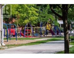 16 Rochdale Avenue, Toronto, ON M6E1X2 Photo 39