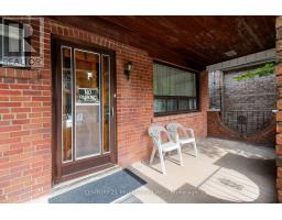 16 Rochdale Avenue, Toronto, ON M6E1X2 Photo 6