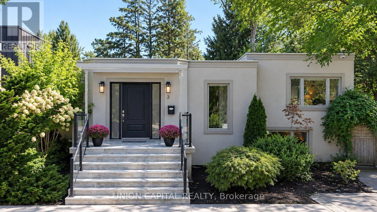 3 ELTON CRESCENT, Toronto (Long Branch) — photo 2