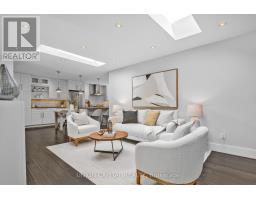 Bedroom - 3 Elton Crescent, Toronto, ON M8W2X9 Photo 7