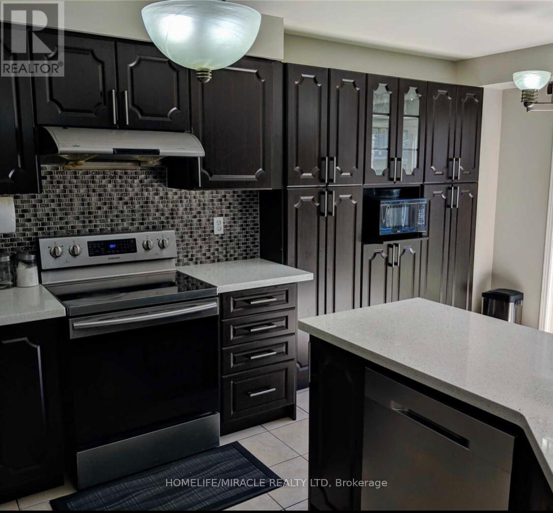 UPPER - 22 PAULINE CRESCENT, Brampton (Fletcher's Meadow) — photo 9