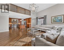 23 Bryson Drive, Richmond Hill, ON L4C6E2 Photo 15