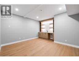 10545 Mcveety Street, Maple Ridge, BC V2W0K3 Photo 34