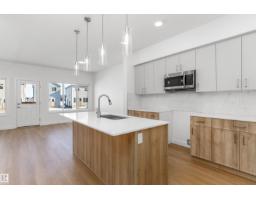 Bonus Room - 1020 14 Av Nw, Edmonton, AB T6T2W8 Photo 8