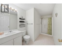 211 Saturna Dr, Qualicum Beach, BC V9K2P5 Photo 43