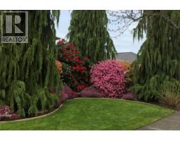 211 Saturna Dr, Qualicum Beach, BC V9K2P5 Photo 56