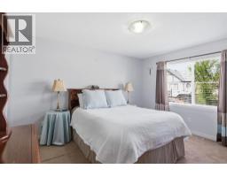 126 Copperpond Landing Se, Calgary, AB T2Z1G6 Photo 21