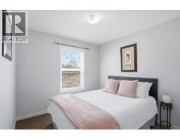 126 Copperpond Landing Se, Calgary, AB T2Z1G6 Photo 29