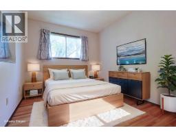 4116 40 Avenue Nw, Calgary, AB T3A0X1 Photo 18