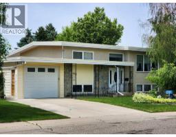 1818 Lakeside Road S - photo 1
