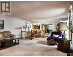 1818 Lakeside Road S - photo 13