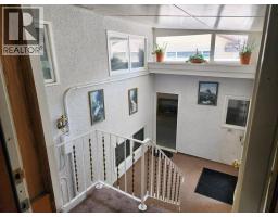 1818 Lakeside Road S - photo 16