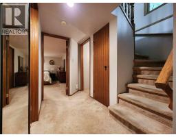 1818 Lakeside Road S - photo 18
