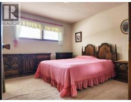 1818 Lakeside Road S - photo 9