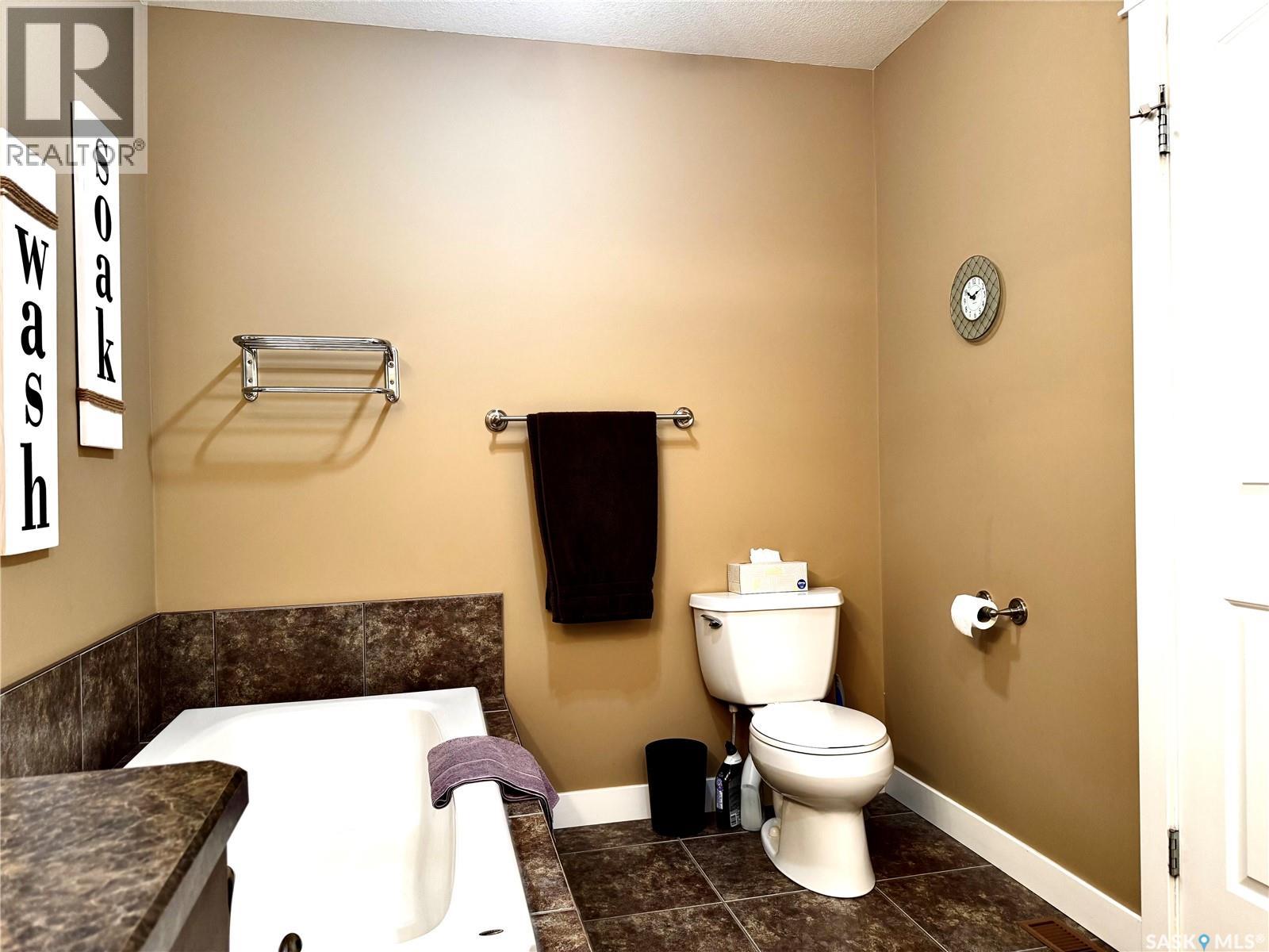 6 Islander DRIVE, Candle Lake — photo 19