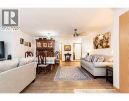 130, 75 1 Avenue S - photo 5