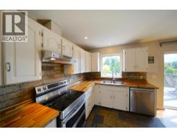 Dining room - 2774 Waite Road, Nelson, BC V1L6K9 Photo 16