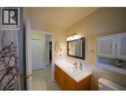 2774 Waite Road, Nelson, BC V1L6K9 Photo 46