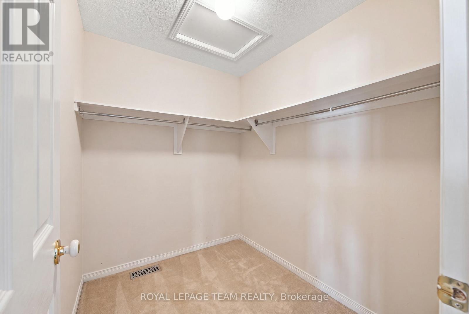135 GATESPARK PRIVATE - Image 17