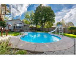 Laundry room - 101 Kleinfeldt Avenue, Lucan Biddulph, ON N0M2J0 Photo 11