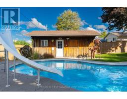 Family room - 101 Kleinfeldt Avenue, Lucan Biddulph, ON N0M2J0 Photo 13