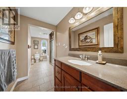 101 Kleinfeldt Avenue, Lucan Biddulph, ON N0M2J0 Photo 32
