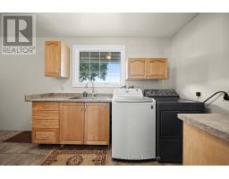 101 Kleinfeldt Avenue, Lucan Biddulph, ON N0M2J0 Photo 38