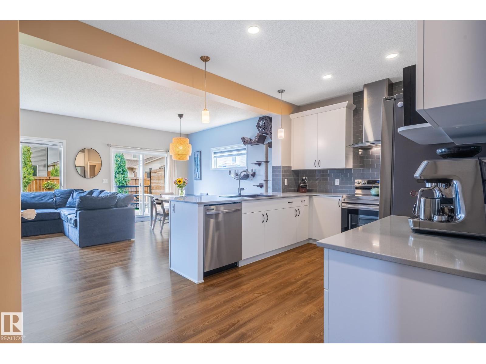 1946 Westerra LN - 11