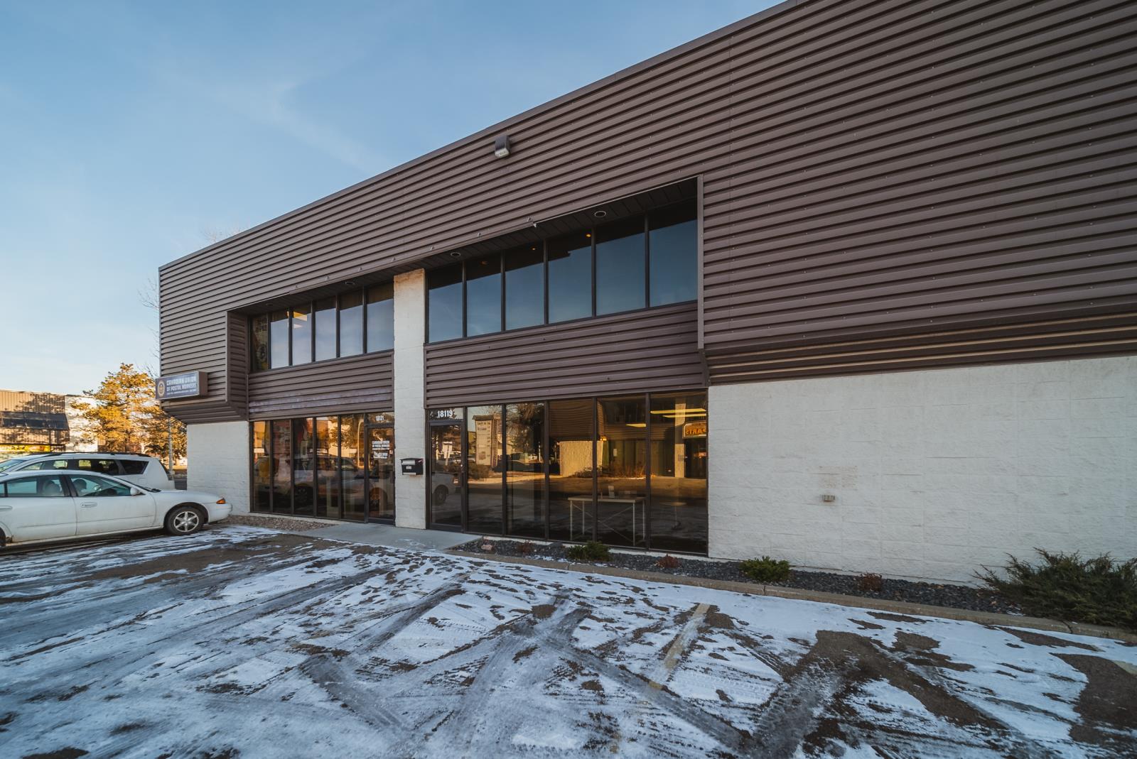 18119 107 ave nw, Edmonton, Alberta, T5S1K4