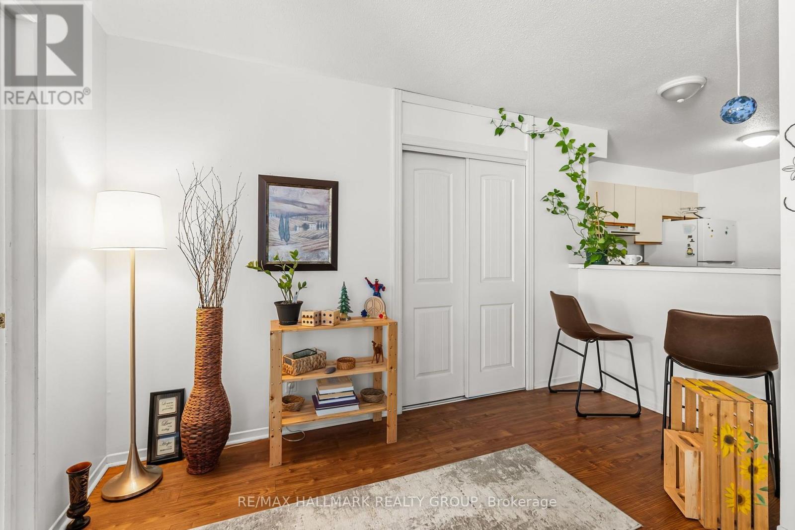 #G 1035 CUMMINGS AVENUE - 5