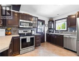 687 Daymeer Pl, Langford, BC V9B5M4 Photo 17