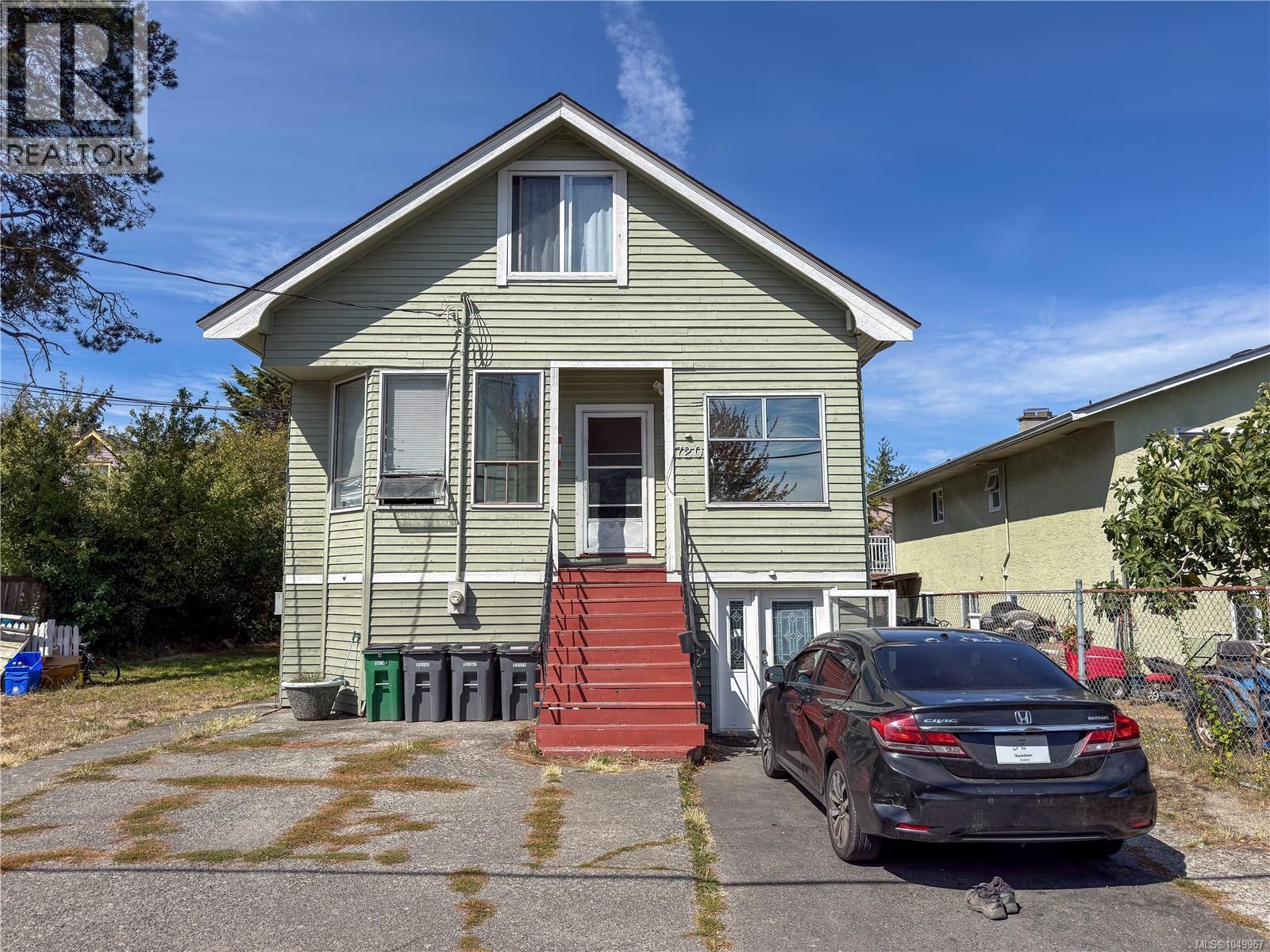  720 Vernon Avenue, Saanich