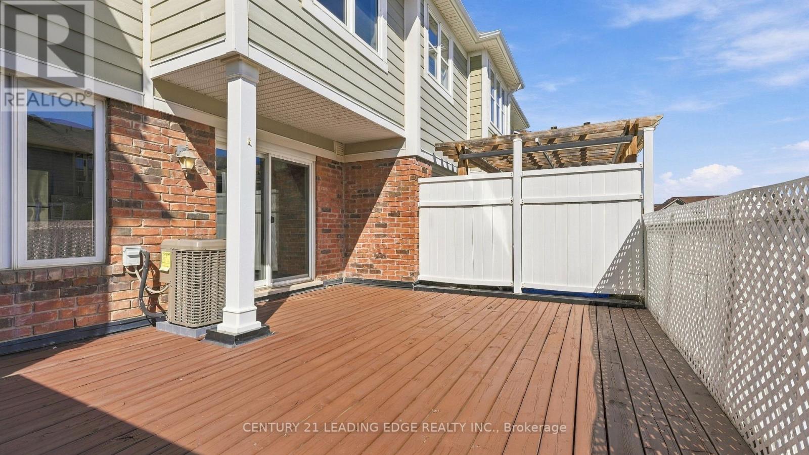 208 MAGURN GATE - 25