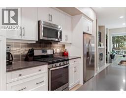 Kitchen - 2490 Tuscany Drive Unit# 48, West Kelowna, BC V4T3M4 Photo 10