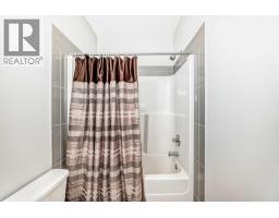 111 Redstone Crescent NE - photo 26
