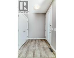 111 Redstone Crescent NE - photo 6