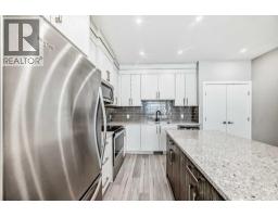 111 Redstone Crescent NE - photo 10