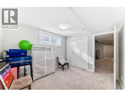 111 Redstone Crescent NE - photo 45