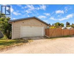 5851 58 Avenue, Red Deer, AB T4N4T9 Photo 31