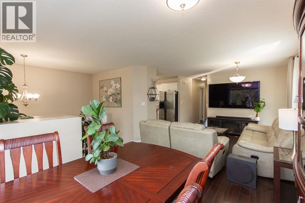 Listing photo – 5851 58 Avenue, Red Deer