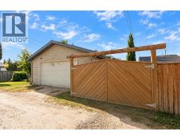5851 58 Avenue, Red Deer, AB T4N4T9 Photo 30