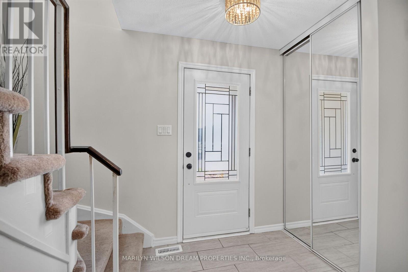 85 HOULAHAN STREET, Ottawa — photo 6